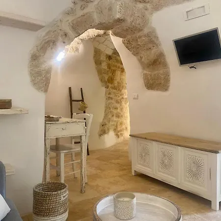Trullo Cinderella Mit Mountainbike & Pool Semesterbostad